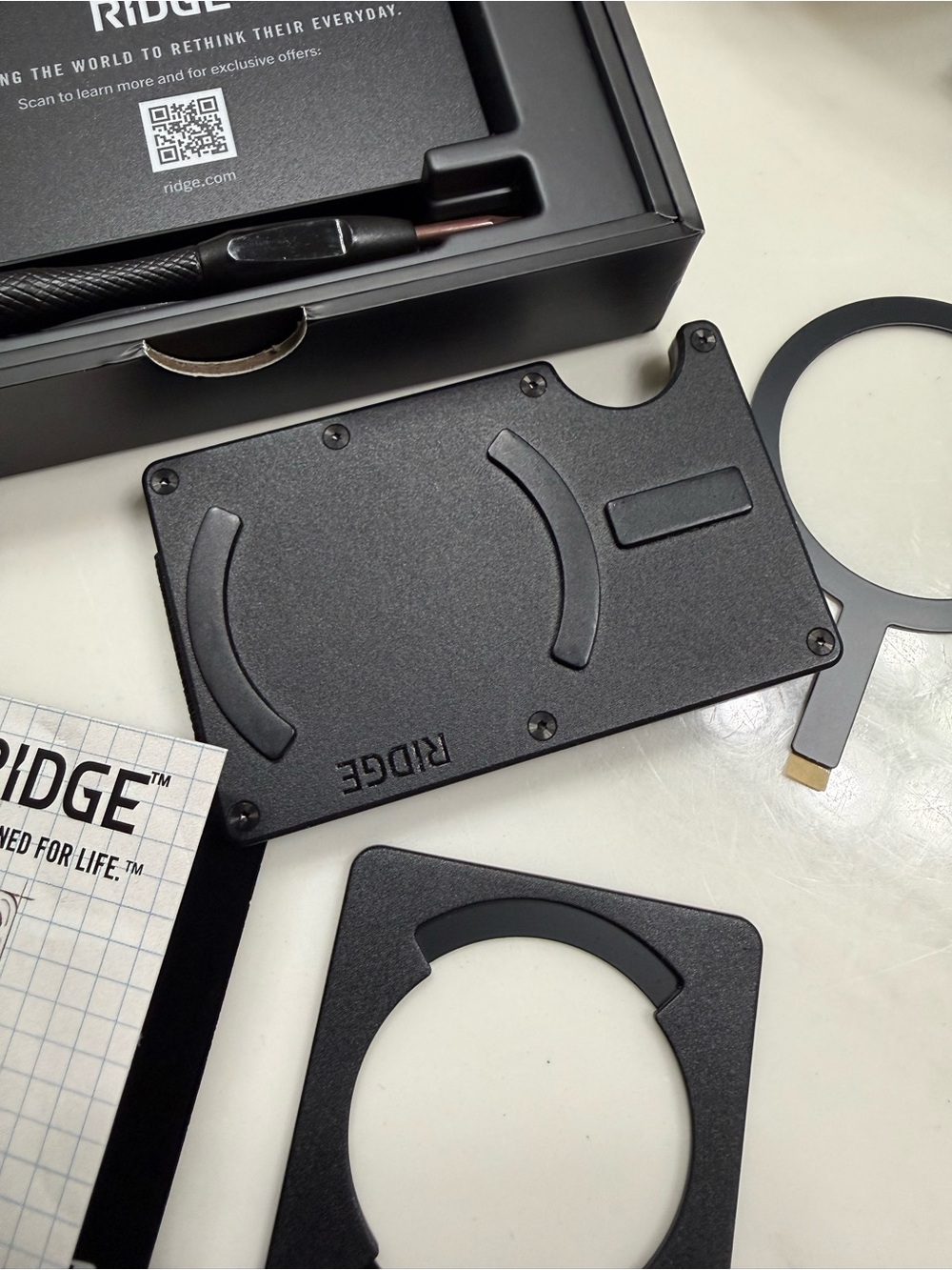 Ridge MagSafe Wallet EUC - Picture 2 of 7